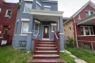 7324 S Blackstone Ave, Chicago, IL 60619 - Photo 2