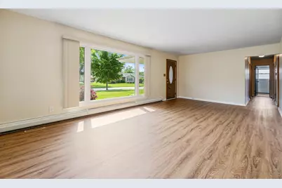 817 Summit Drive, Lockport, IL 60441 - Photo 10