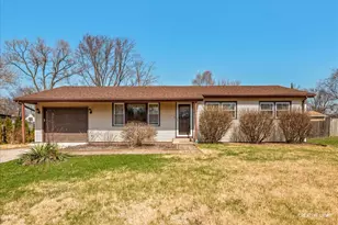 307 Cameron Ave, Lockport, IL 60441 - Photo 1