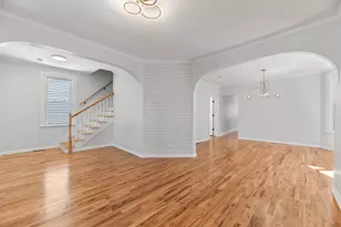 929 N Latrobe Ave, Chicago, IL 60651 - Photo 4