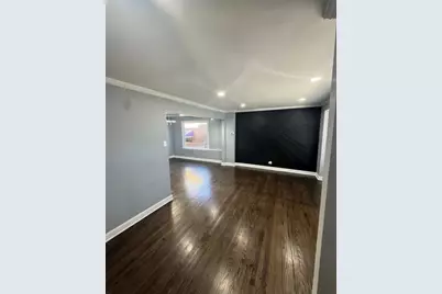 8616 S Winchester Avenue, Chicago, IL 60620 - Photo 2
