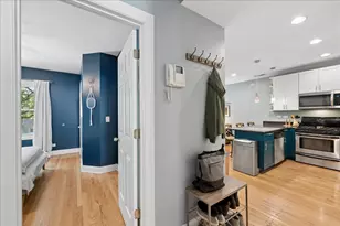 4105 N Lawndale Ave, Chicago, IL 60618 - Photo 6