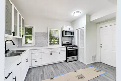 43 N Menard Avenue #2, Chicago, IL 60644 - Photo 8