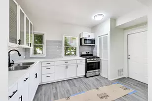 43 N Menard Ave, Chicago, IL 60644 - Photo 8
