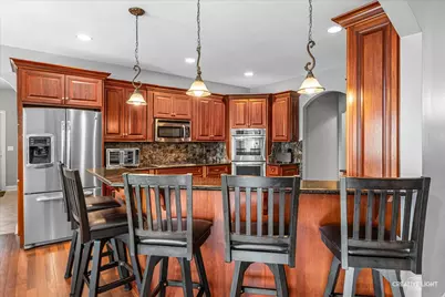 13002 Silverleaf Court, Plainfield, IL 60585 - Photo 6