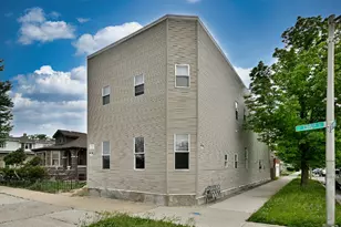 3324 E 136th St, Chicago, IL 60633 - Photo 2