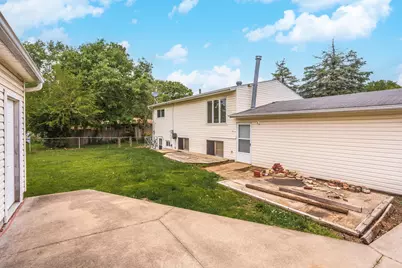 18 Oakwood Drive, Pontiac, IL 61764 - Photo 36