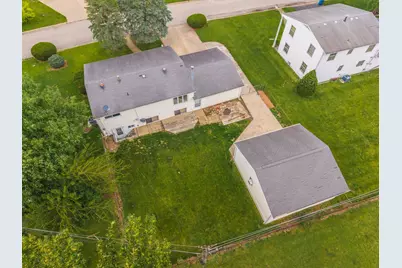 18 Oakwood Drive, Pontiac, IL 61764 - Photo 8