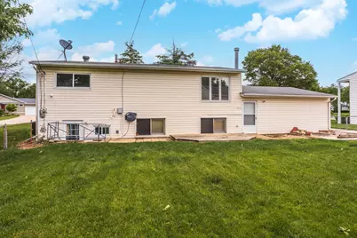 18 Oakwood Drive, Pontiac, IL 61764 - Photo 34