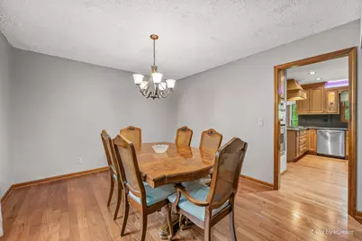 655 Oakview Drive, Algonquin, IL 60102 - Photo 22