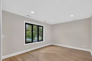 1009 N Drury Ln, Arlington Heights, IL 60004 - Photo 42