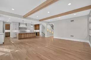 1009 N Drury Ln, Arlington Heights, IL 60004 - Photo 10