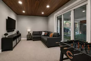 2751 N Greenview Ave, Chicago, IL 60614 - Photo 24