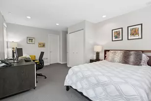 2751 N Greenview Ave, Chicago, IL 60614 - Photo 22