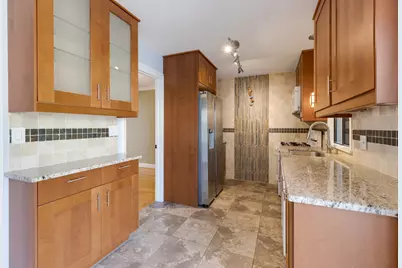 740 Lakeview Point, Schaumburg, IL 60194 - Photo 12