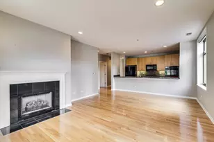 33 W Huron St, Chicago, IL 60654 - Photo 10