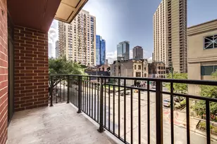 33 W Huron St, Chicago, IL 60654 - Photo 20