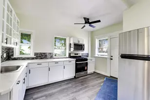 43 N Menard Ave, Chicago, IL 60644 - Photo 8