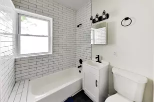 43 N Menard Ave, Chicago, IL 60644 - Photo 18