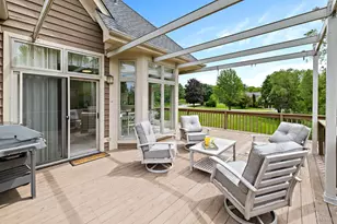 32 Rosewood Dr, Hawthorn Woods, IL 60047 - Photo 22