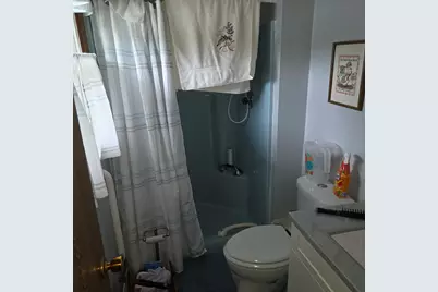 107 S 10th Street S, Benton, IL 62812 - Photo 18