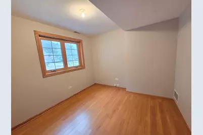 8112 Rutherford Drive, Woodridge, IL 60517 - Photo 22