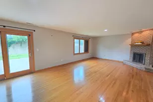 8112 Rutherford Dr, Woodridge, IL 60517 - Photo 12