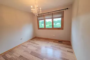8112 Rutherford Dr, Woodridge, IL 60517 - Photo 18