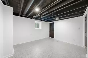 9526 S Claremont Ave, Chicago, IL 60643 - Photo 14