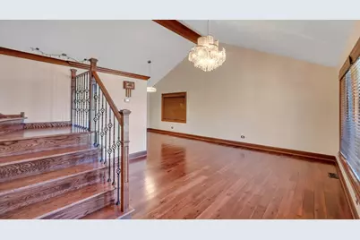 9041 Sunrise Lane, Orland Park, IL 60462 - Photo 6