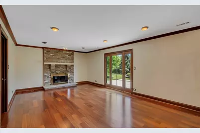 9041 Sunrise Lane, Orland Park, IL 60462 - Photo 10