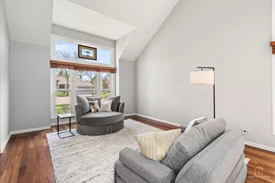 2116 Birchwood Lane, Buffalo Grove, IL 60089 - Photo 4