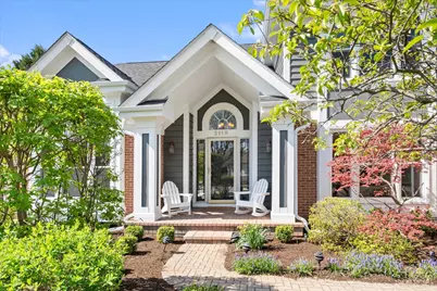 2116 Birchwood Lane, Buffalo Grove, IL 60089 - Photo 2