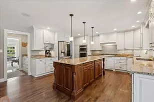 1086 Polo Dr, Lake Forest, IL 60045 - Photo 6
