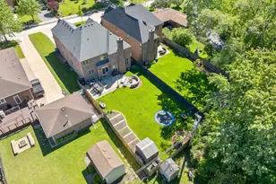 643 W Crockett Ave, Elmhurst, IL 60126 - Photo 42
