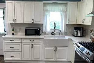 1115 Birch Rd, Homewood, IL 60430 - Photo 8