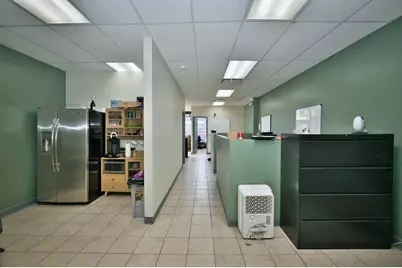 3034 W Montrose Avenue, Chicago, IL 60618 - Photo 26