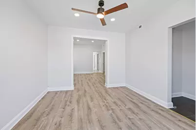 3221 E 91st Street, Chicago, IL 60617 - Photo 4