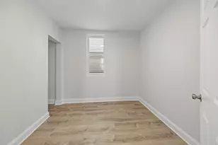 3221 E 91st St, Chicago, IL 60617 - Photo 8