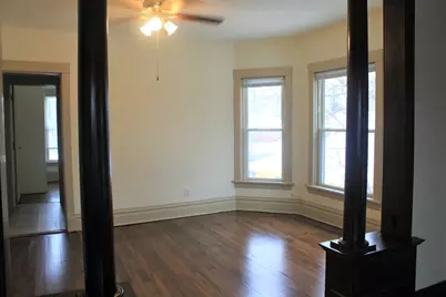 219 Grove Street #219, Woodstock, IL 60098 - Photo 4