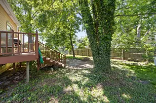 8100 Geneva St, Woodridge, IL 60517 - Photo 24