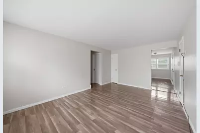 10108 S Pulaski Road #1s, Oak Lawn, IL 60453 - Photo 4