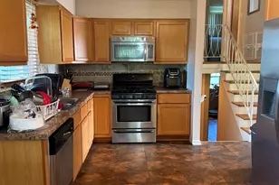 738 E 158th St, South Holland, IL 60473 - Photo 6