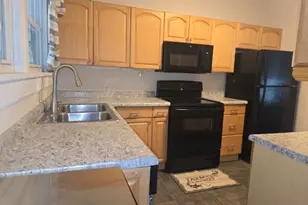 210 Main, Carthage, IL 62321 - Photo 2