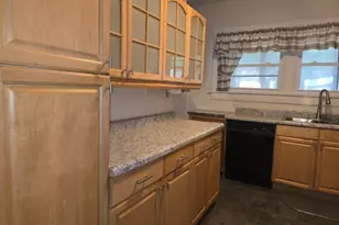 210 Main, Carthage, IL 62321 - Photo 4