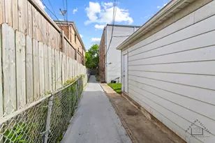 5041 W Agatite Ave, Chicago, IL 60630 - Photo 26