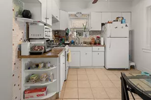 5041 W Agatite Ave, Chicago, IL 60630 - Photo 6