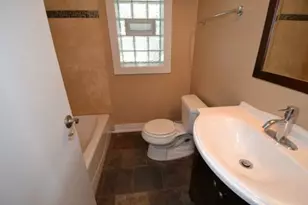 3023 N Oakley Ave, Chicago, IL 60618 - Photo 10