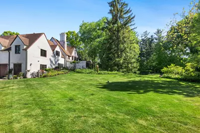 283 W Laurel Avenue, Lake Forest, IL 60045 - Photo 46