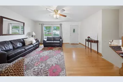 223 Blackberry Drive, Bolingbrook, IL 60440 - Photo 8